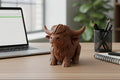 Highland Cow Pen Holder